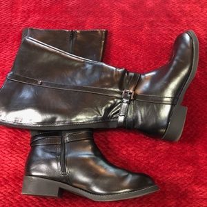 American Eagle Black Boots